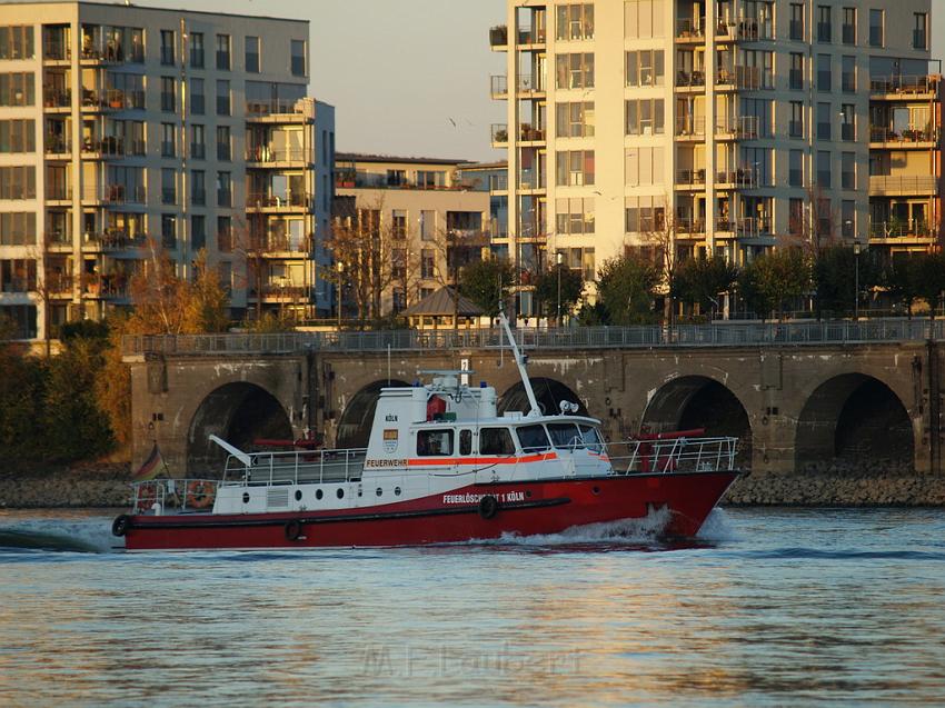 Loeschboot Branddirektor Hans   P043.JPG